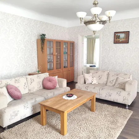 Apartamento Esplanaadi 5 Apartment-the Location In Pärnu